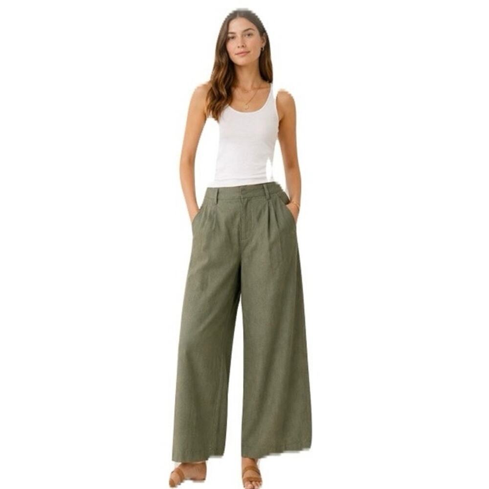 Rae Mode Wide Leg Pants
Olive Green Linen Blend
Size XL
New with tags